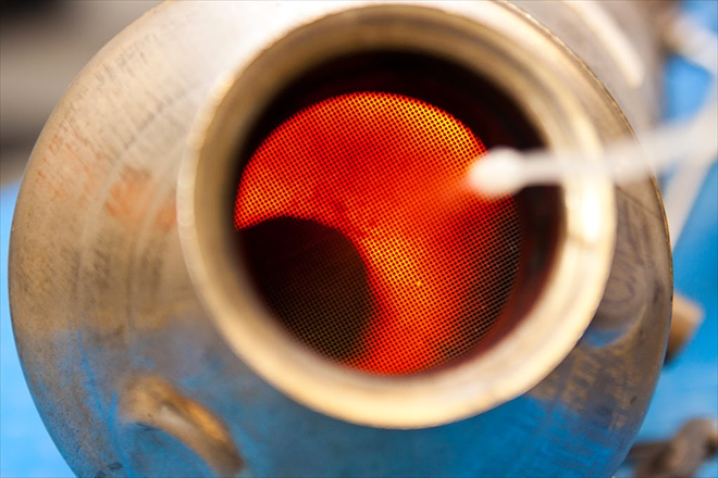 První ověřování oxidačního katalyzátoru před namontováním do vozidla