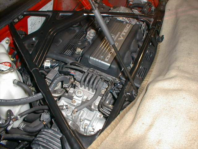 Pohled na motor