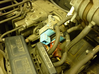 Der Ventilblock für 4x4 Unterdrucksperre ist an der Reihe