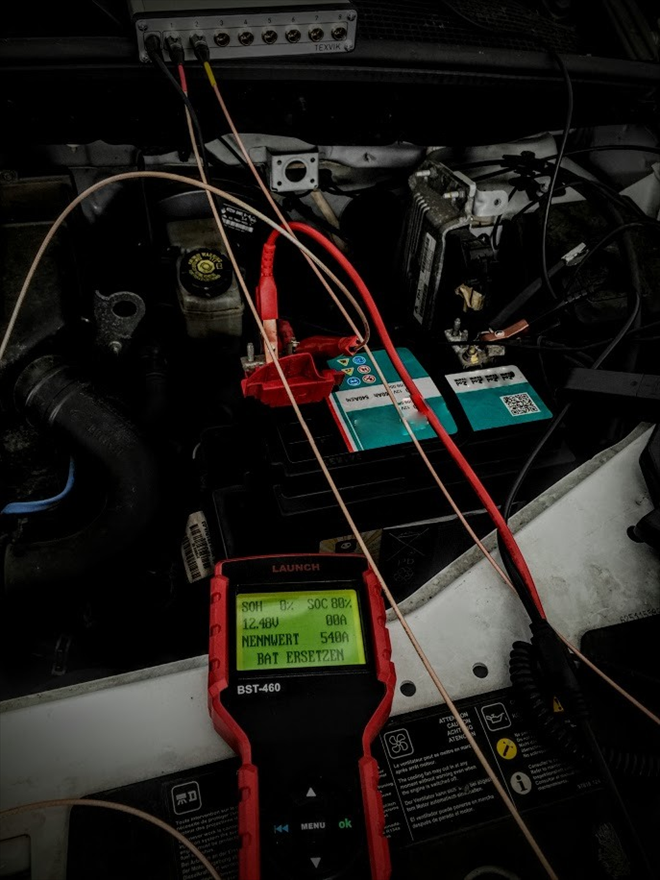 Small battery tester – what it does and how it evaluates