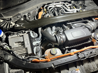 Finální upevnění svazku již s tepelnou ochrannou nohavicí