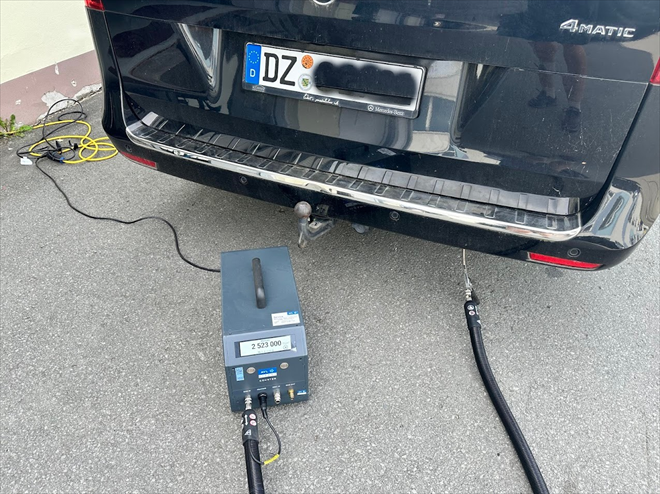 Černá koncovka výfuku věštila to, co ukázal AVL Particle Counter